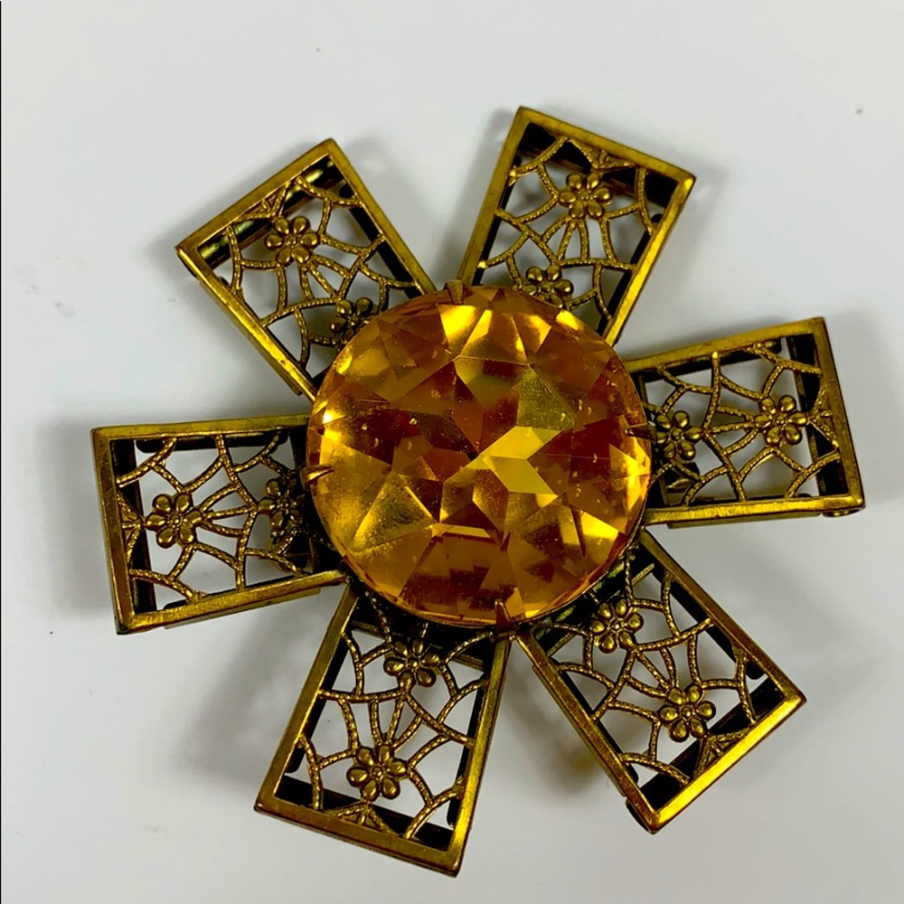 1960’s Jeanne vintage brooch